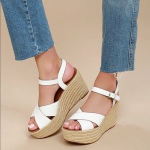Kristin Cavallari Chinese laundry mikah wedges 9.5